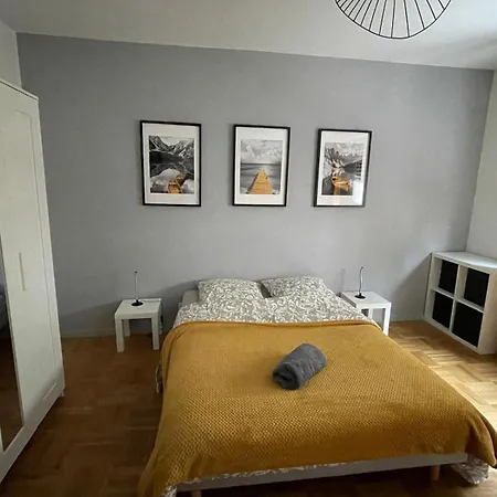 De L'etoile * Estrasburgo